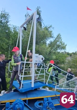 Саратовские школьники прошли 18 километров по лугам, оврагам и лесной чаще